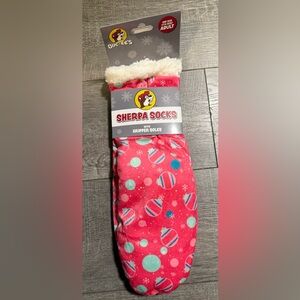 Buc-ee's Adult Sherpa Holiday Socks W/Gripper Soles